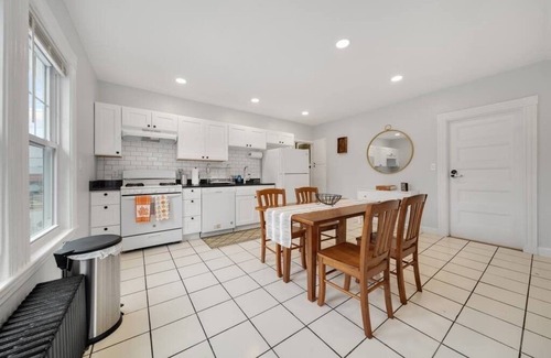 Allston Apartment | Private Room w/twin Alcove near Charles River