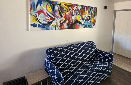 Clifton Bed & Breakfast | Private Room Wfold Away Bed For Opt Use Of Space