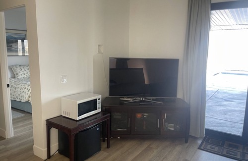 Vernon House | Private room with a washroom ONLY bookable with another property!