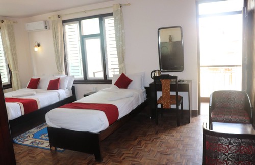 Thamel Hotel | Private room with balcony in central thamel