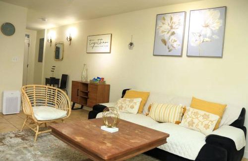 Petworth House | Private Room with Ensuite Bathroom Centrally Located