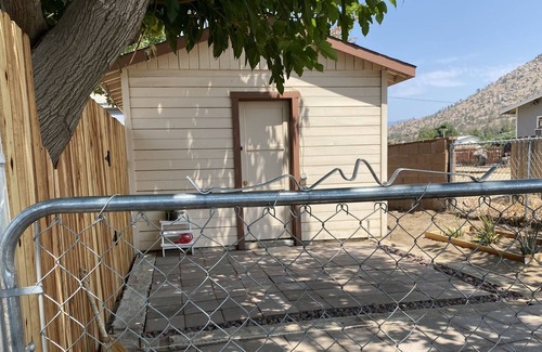Lake Isabella Cabin | Private room with queen bed
