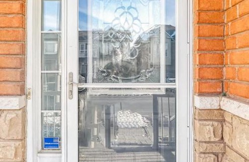 Halton Regional Municipality Bed & Breakfast | Private Rooms - BnbbookingCA Milton