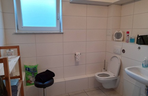 Kilianstadten Apartment | Private rooms Dogs welcome