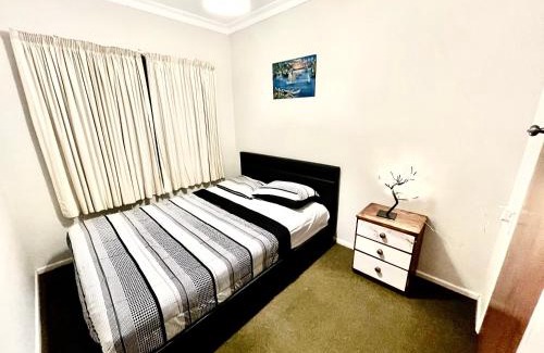 Mount Wellington House | PRIVATE ROOMS IN CENTRAL AUCKLAND