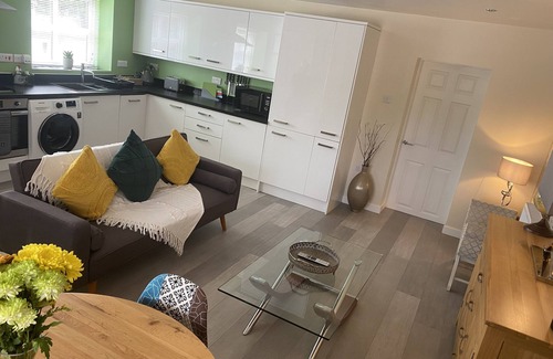 Leyland House | Private Rural Barn Annex, Pet Friendly With Free Wi-Fi and Parking On Premises