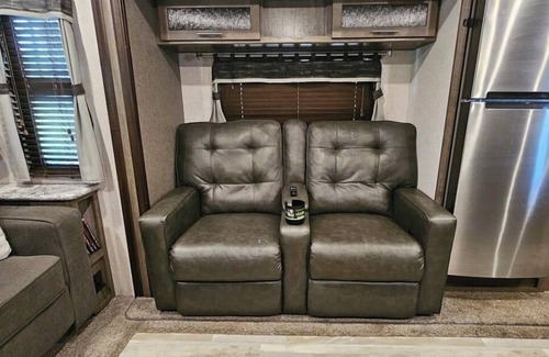 Waresboro House | Private RV