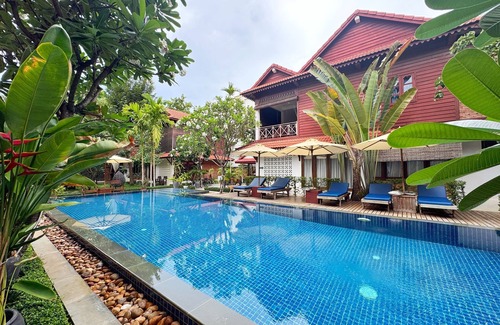 Siem Reap Villa | Private Sala Noble Three Villa with 8-bedrooms-Swimming pool in Siem Reap