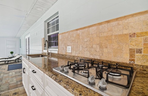 Spring Hill House | Private Salt Water Pool, expansive patio + outdoor kitchen