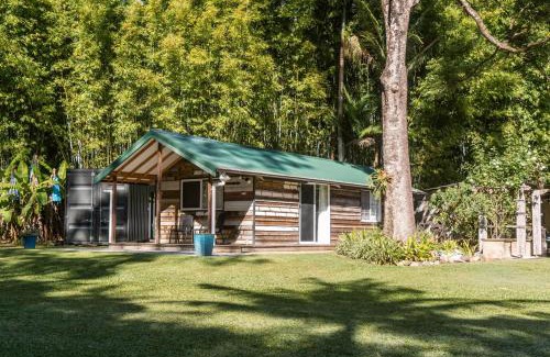 Currumbin Valley Bed & Breakfast | Private sauna and spa deep in Currumbin Valley
