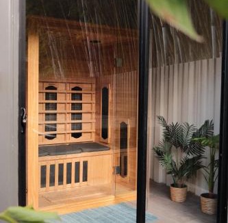 Currumbin Valley Bed & Breakfast | Private sauna and spa deep in Currumbin Valley