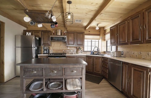 Mancos House | Private Sauna and Stunning Views of Mesa Verde, Walk to Mancos State Park