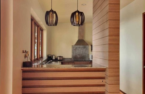 Ko Lanta Villa | Private sea-view pool villa, 4 bedroom, 2 - 8 people, 5 min from the beach