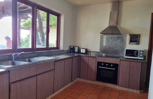 Ko Lanta Villa | Private sea-view pool villa, 2 bedroom 2-4 people, 5 min from the beach