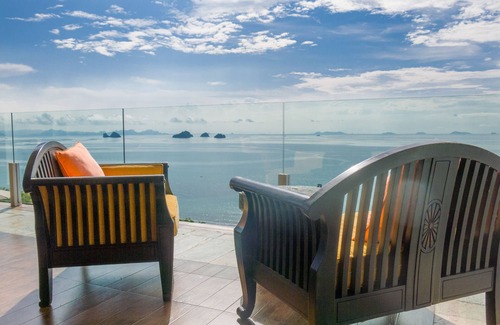 Taling Ngam Villa | Private Seaview Villa behind the Beach within a 5-star branded Resort Samui