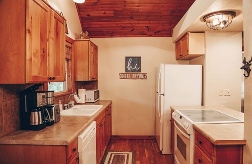 Branson West House | Private Secluded Cabin, Across from Silver Dollar