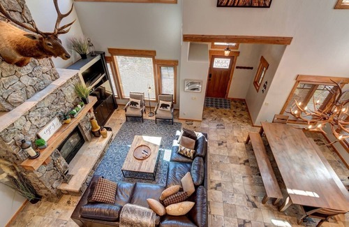 Warrior's Mark West House | Private Ski Home with 3 King 6 Queen Beds Ski Out and Free Shuttle