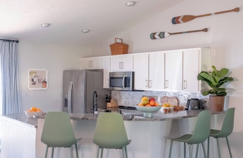Citrus Springs House | Private Spa/Heated Pool! Firepit, Pool/Game Tables-Near Crystal & Rainbow Rivers