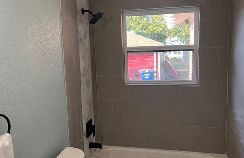 Oak Cliff Apartment | Private Space Bishop Arts