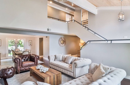 Thousand Oaks House | Private, Spacious Retreat in Westlake w/ Pool + Spa