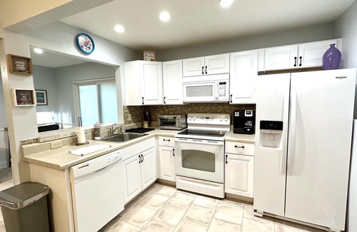 Cypress Gardens House | Private/Spacious 1BR Central Near LegoLand 2 Miles
