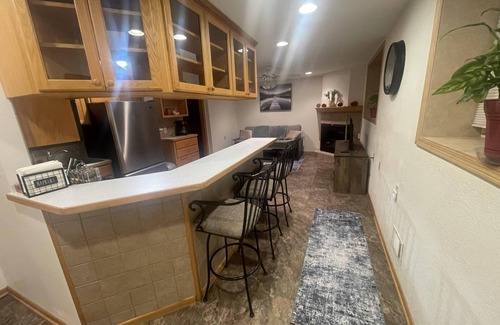 Powderhorn House | Private Standish Suite