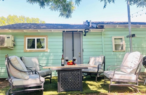 Irving House | Private Stay/Patio,Kitchen/parking/DFW
