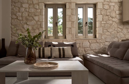 Vlicho Villa | Private Stone Villa 100m from the sea