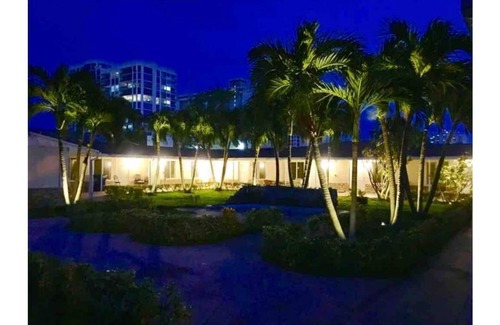 Santa Barbara Estates Apartment | Private studio, 5 min walking distance to beach.