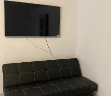Bremgarten Apartment | Private Studio Apartment in Bremgarten