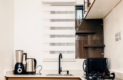 Igbobi Apartment | Private Studio Oasis in Akoka - Close to UNILAG