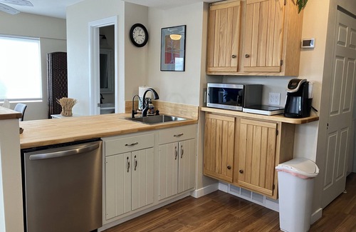 Mount Vernon Apartment | Private Studio with Kitchenette