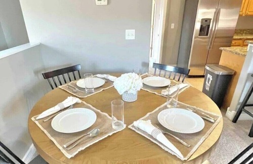 Pocatello House | Private, Stylish Townhome near ISU & Hospital