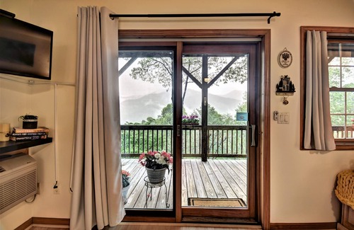 Maggie Valley Apartment | Private Suite w/Stunning Mountain Views & Deck Dining