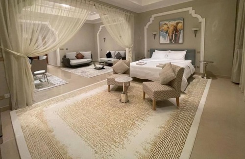 Al Hamra Village Apartment | Private Suites Al Hamra Palace at golf & sea resort