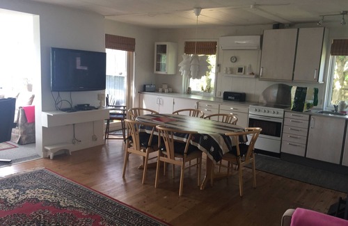 Sjaelborg House | Private summerhouse with ocean view. Direct acces to Beach