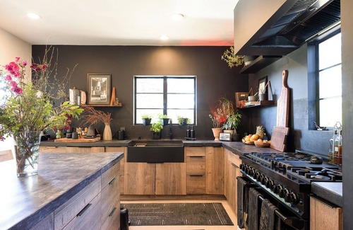 Topanga House | Private Sunlit Topanga Escape - Designer Home w/Canyon Views