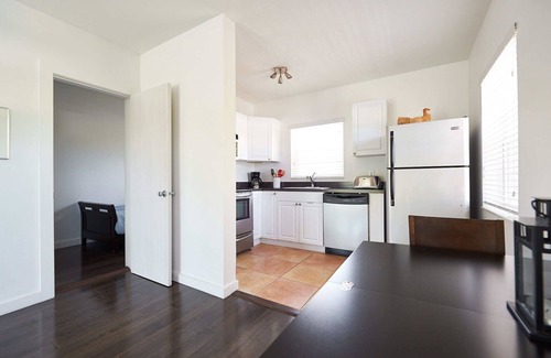 Lauderdale Beach Apartment | Private terrace, beach: 0.2 mile, F.Lauderdale, 2 rooms