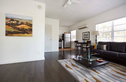 Lauderdale Beach Apartment | Private terrace, beach: 0.2 mile, F.Lauderdale, 2 rooms