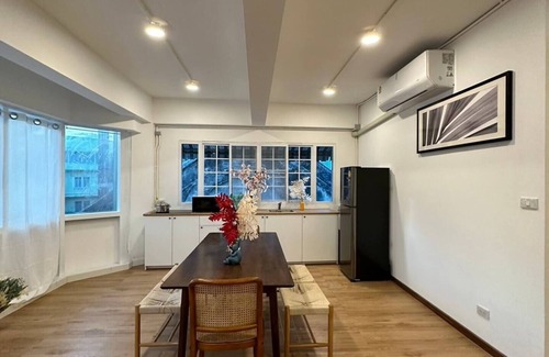 Chakkrawat Apartment | Private Full-Floor Spacious 5BR in China Townnn