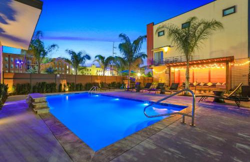 Mid-City House | Private Townhouse in a Secure Location