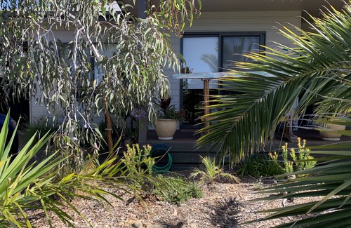 Tootgarook House | Private , tranquil cosy retreat with massage chair-l