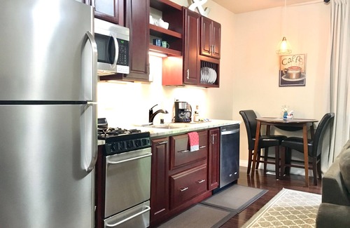 Sand Lake Apartment | Private Upscale Cozy APT Guests Love -W/D -WiFi -Kitchen in Good Neighborhood