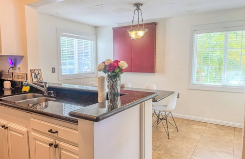 Bankers Hill House | Private Vacation Home In San Diego With Security/Safety, Child Friendly, Pet Friendly