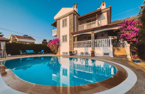 Oludeniz Villa | Private Villa ErzanMyne Private Pool Mountain View Ovacik Oludeniz
