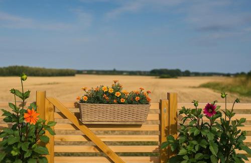 Kavlinge Villa | Private Villa for 6 with Hot Tub Fireplace and Breakfast Near Lund