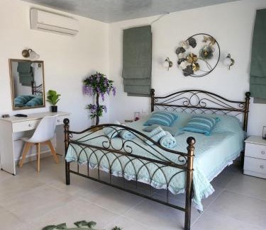 Mires Villa | Private Villa Freedom