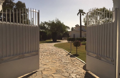 Guadalmina Villa | Private villa in exclusive area, with pool, tennis and direct access to beach