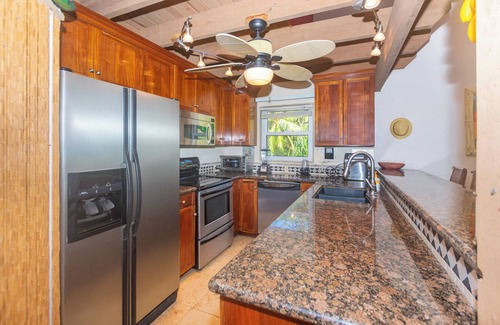 Lawson Rock House | Private Villa in Sandy Bay, One of the best areas for snorkeling on the island!