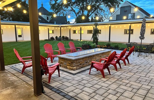 Sybertsville Villa | Private Villa in the Pocono Mountains